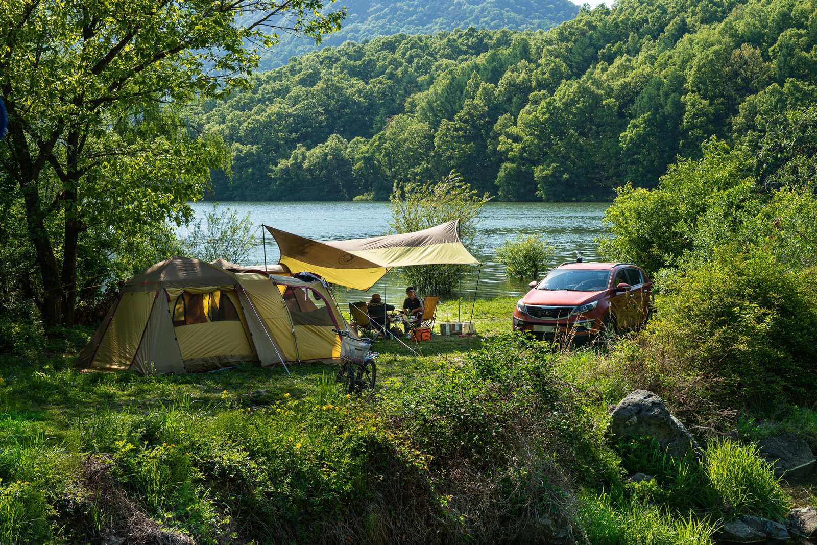 Outdoor Gear essentials for your next camping trip must-haves